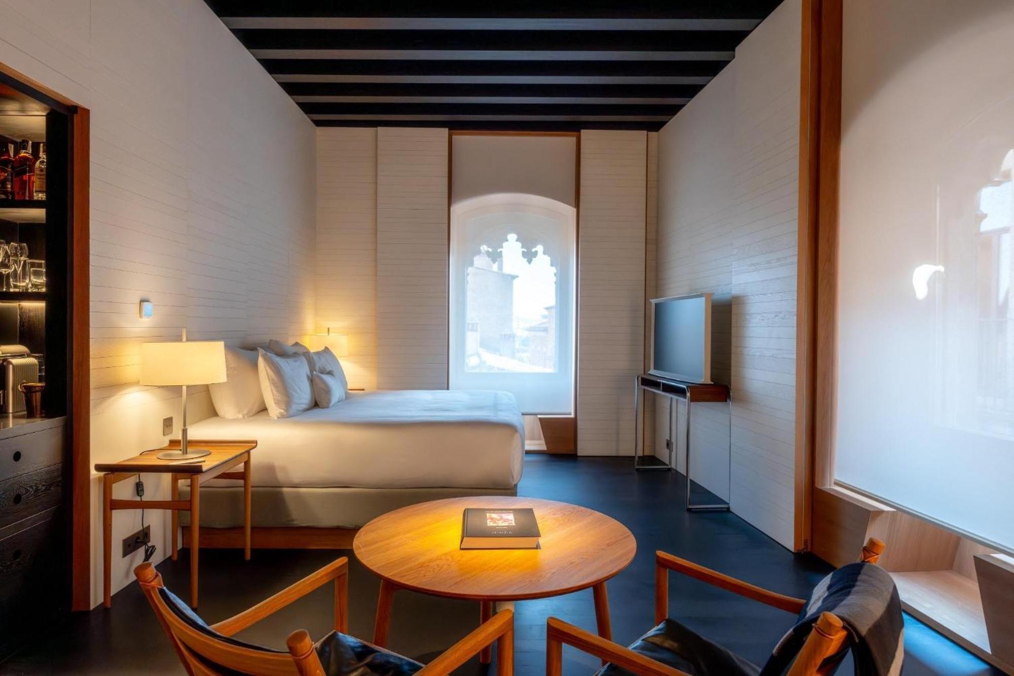 Atrio Hotell Caces Eksteriør bilde