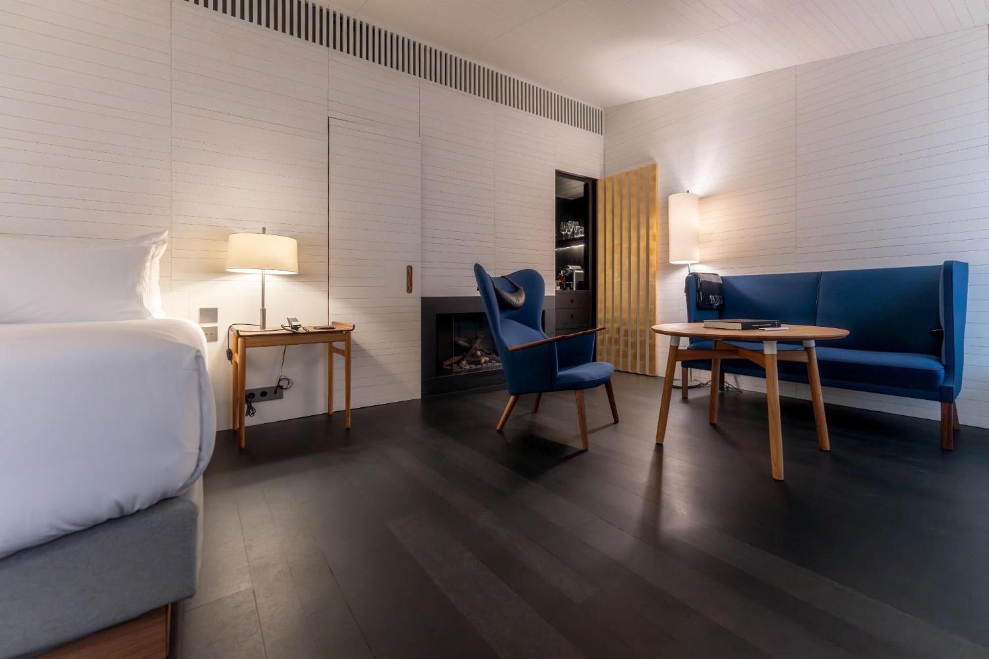 Atrio Hotell Caces Eksteriør bilde